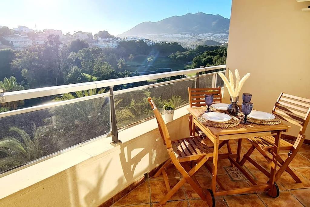 Soleado Apartamento Golf Y A 900 M De La Playa Benalmádena Exterior foto